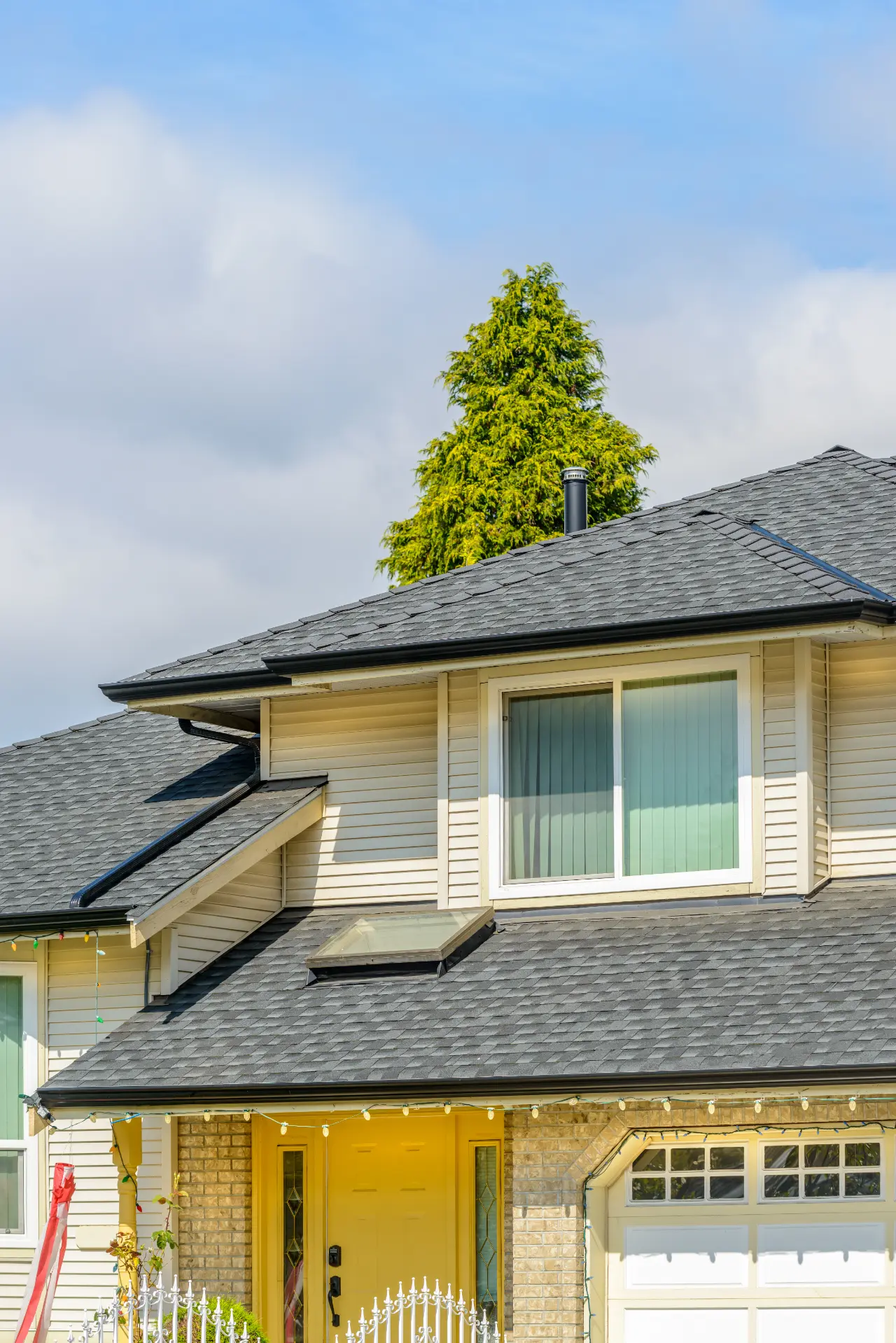 Roof lifespan in Connecticut homes