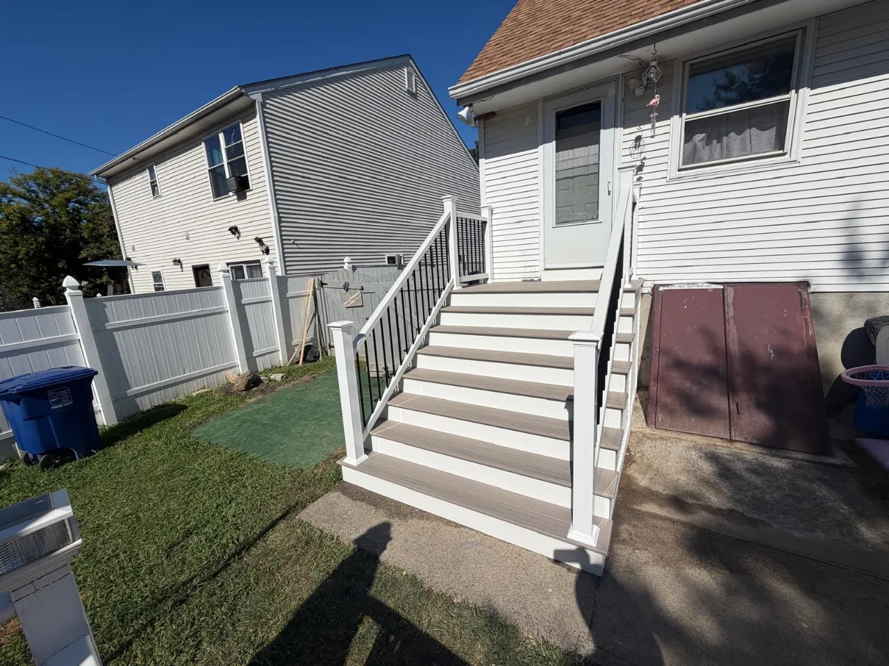 Deck framing and construction in Connecticut